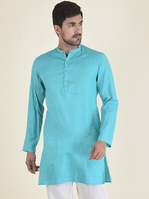 

DEYANN Men Blue Kurta with Pyjamas