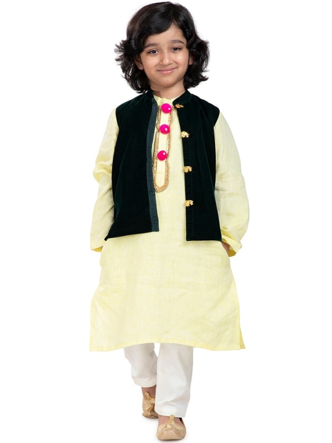 

BYB PREMIUM Boys Green Linen Kurta with Churidar