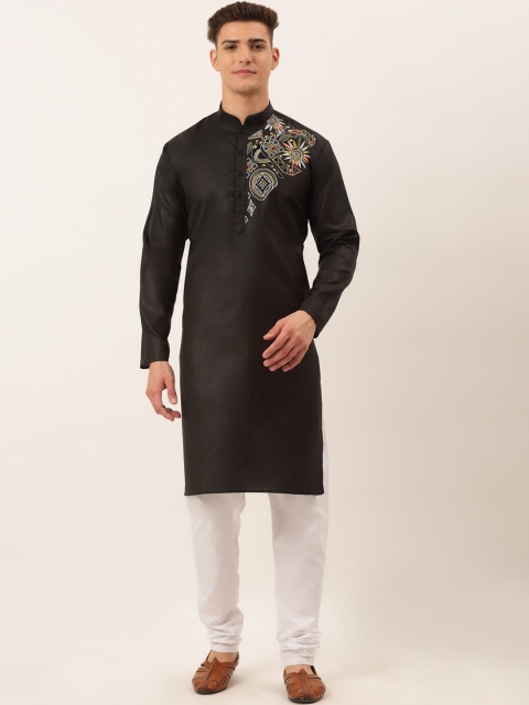 

Jompers Men Black Embroidered Thread Work Pure Cotton Kurta with Pyjamas