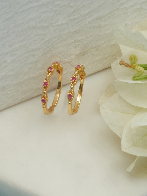 

Voylla Gold-Plated Pink Stone Studded Sparkling Essentials Toe Rings