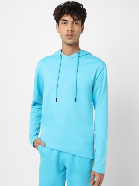 

Bewakoof Men Blue Pure Cotton T-shirt