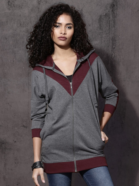 

Roadster Women Grey Melange & Burgundy Colourblocked Hooded Sweatshirt
