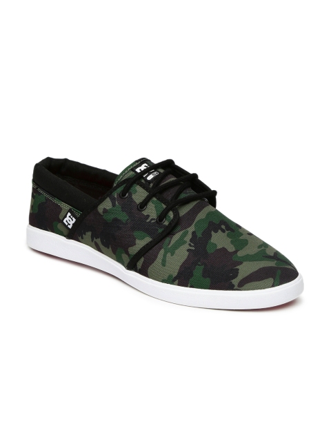 

DC Men Green & Black Camouflage Print Haven Sneakers