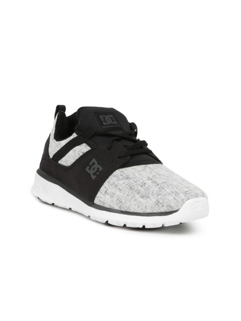 

DC Women Black & Grey HEATHROW SE J Sneakers