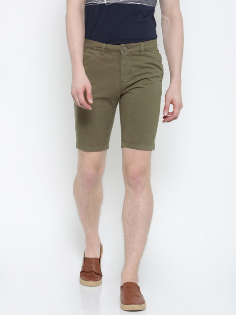 

The Indian Garage Co Men Khaki Solid Slim Fit Chino Shorts