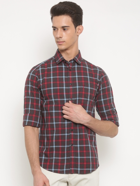 

Indian Terrain Men Red & Blue Slim Fit Checked Casual Shirt