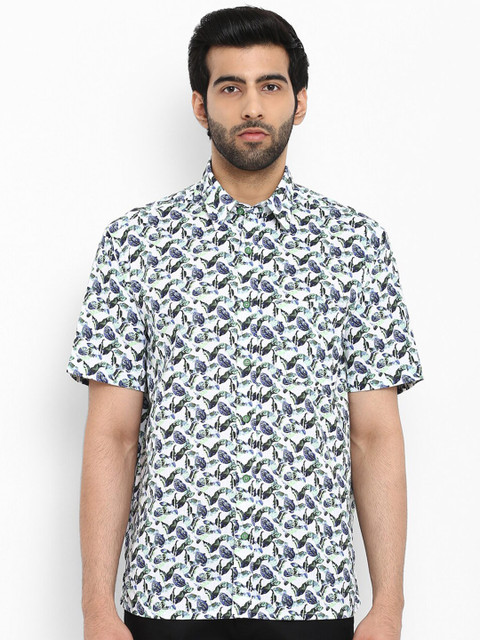 

ColorPlus Men Green Leaves Printed Casual Shirt
