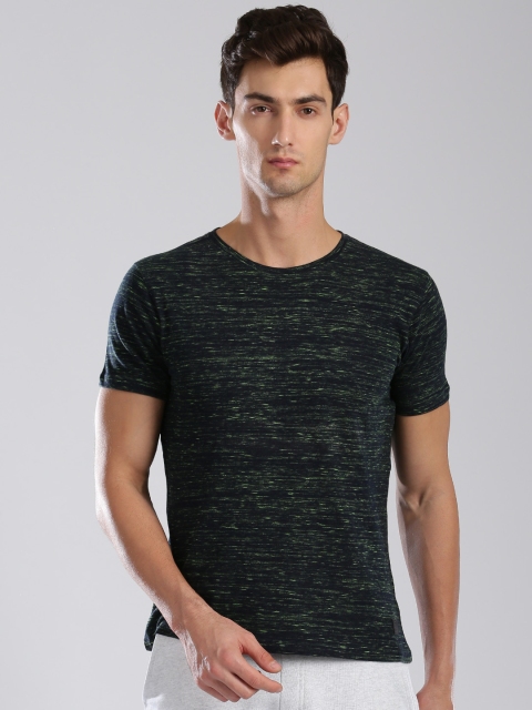 

Bossini Men Navy & Green Self-Design Round Neck T-Shirt, Navy blue