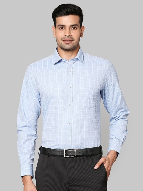 

Park Avenue Men Blue Checked Casual Shirt