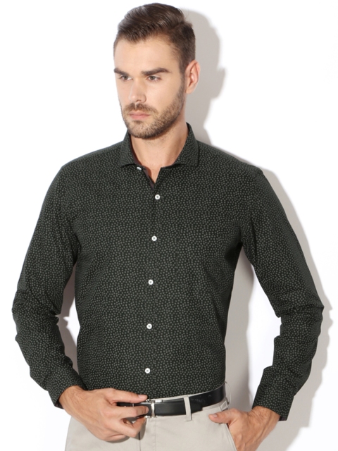 

Van Heusen Men Green Slim Fit Printed Formal Shirt