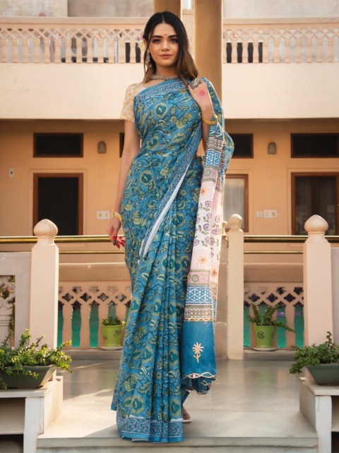 

Baisacrafts Teal & Green Floral Pure Cotton Block Print Saree