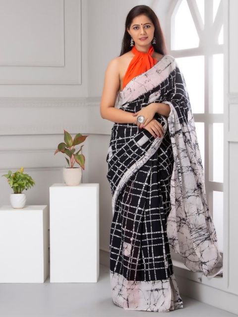 

Baisacrafts Black & White Batik Pure Cotton Block Print Saree