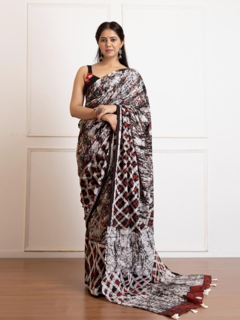 

Baisacrafts Black & Red Pure Cotton Saree