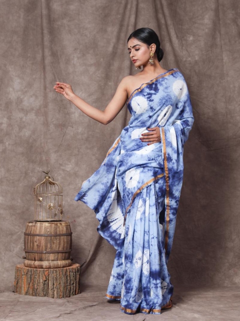 

Baisacrafts Blue & White Bandhani Zari Pure Cotton Block Print Saree