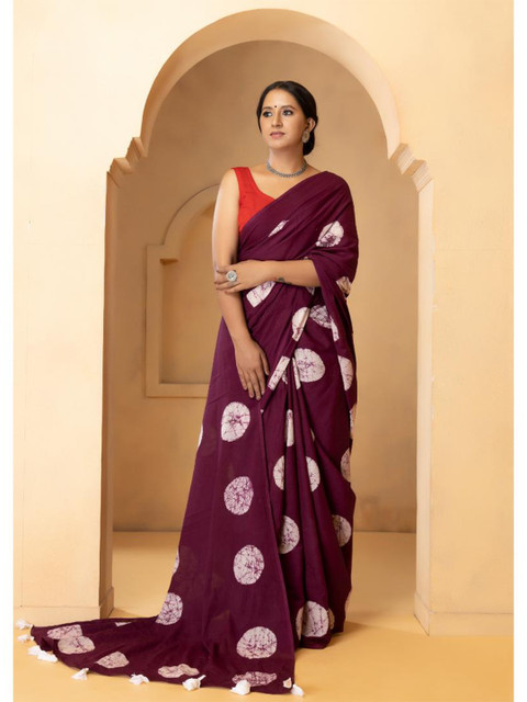 

Baisacrafts Maroon & White Batik Pure Cotton Block Print Saree