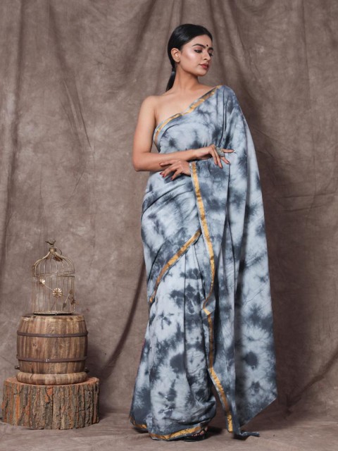 

Baisacrafts Black & White Zari Pure Cotton Block Print Saree