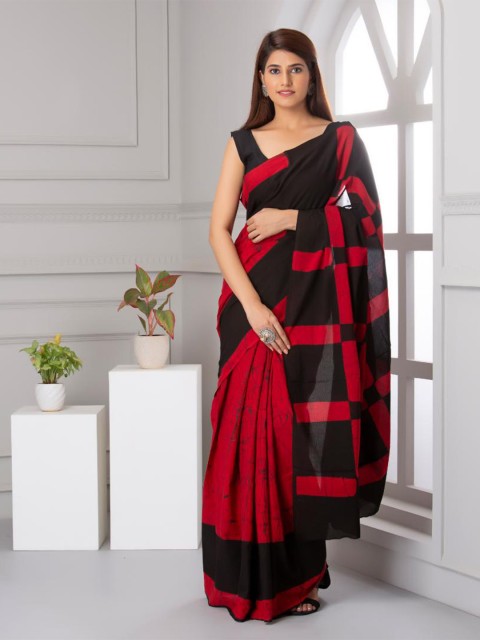 

Baisacrafts Women Black & Brown Batik Pure Cotton Saree
