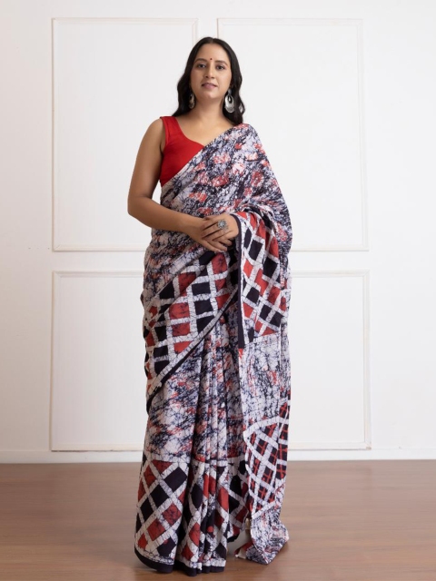

Baisacrafts Blue & White Batik Pure Cotton Block Print Saree