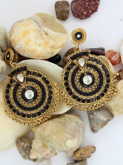 

NAKABH Gold-Toned Geometric Drop Earrings