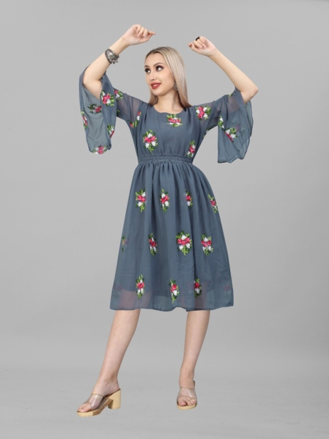

APNISHA Grey & Pink Floral Georgette Dress