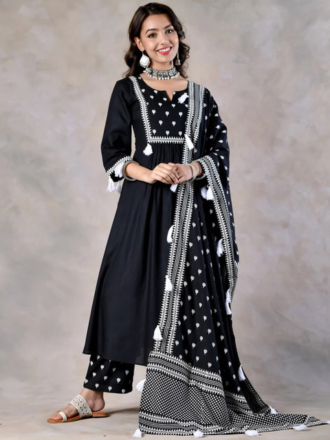 

Rustorange Women Black Floral Printed Empire Kurta with Palazzos & With Dupatta