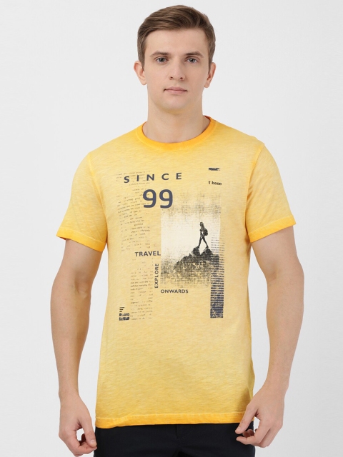 

t-base Men Yellow Printed Cotton T-shirt