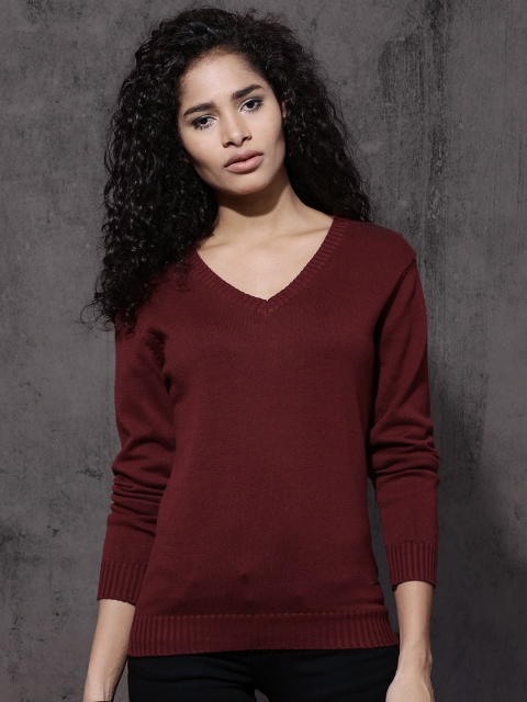 

Roadster Women Maroon Solid Pullover Sweater