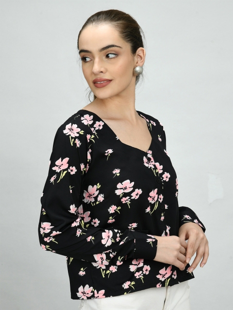 

Retrobelaa Black & Pink Floral Print Sweetheart Neck Bohemian Top