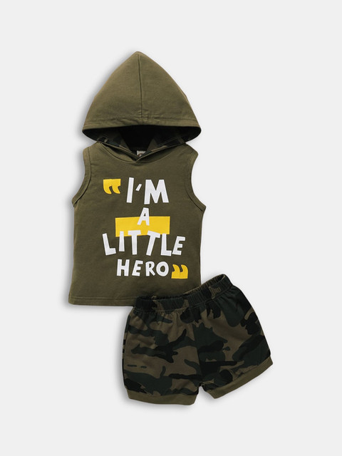 

Hopscotch Boys Green Printed T-shirt with Shorts