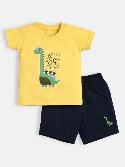 

Hopscotch Boys Yellow & Green Printed T-shirt with Shorts
