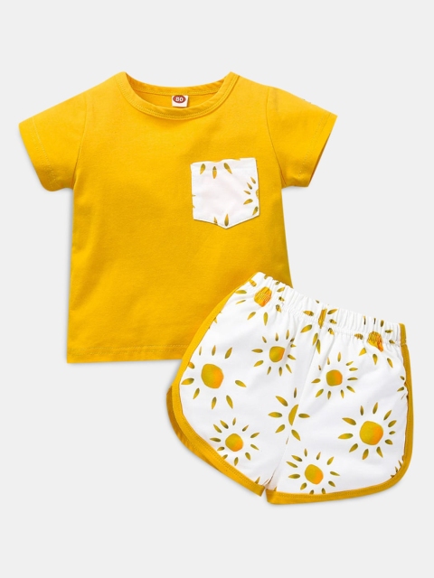 

Hopscotch Boys Yellow & Off White T-shirt with Shorts