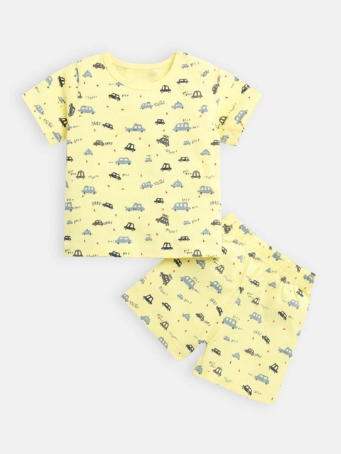 

Hopscotch Unisex Kids Yellow & Grey Printed Night suit