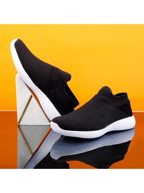 

KRAASA Men Charcoal Textile Running Non-Marking Shoes