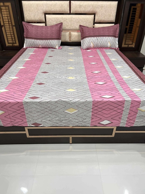 

Pure Decor Pink Pure Cotton Bedsheet with 2 Pillow Covers 260tc