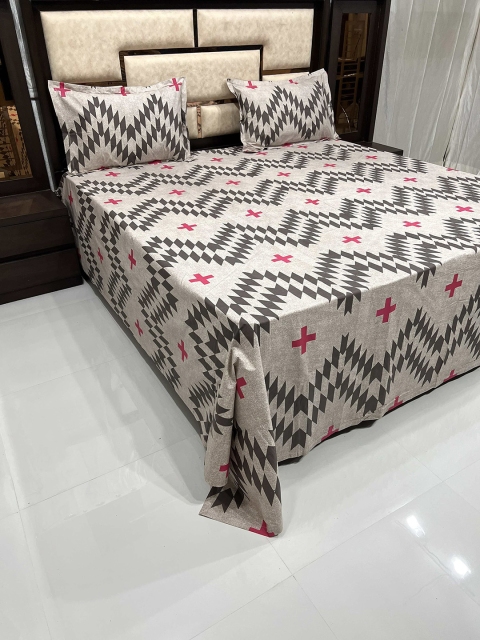 

Pure Decor Brown Geometric Printed King Bedsheet with 2 Pillow Covers