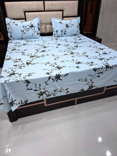 

Pure Decor Blue & Green Floral 260 TC Queen Bedsheet with 2 Pillow Covers