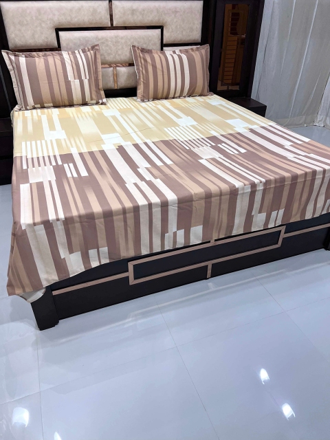 

Pure Decor Brown & Yellow 260 TC Pure Cotton Queen Bedsheet with 2 Pillow Covers