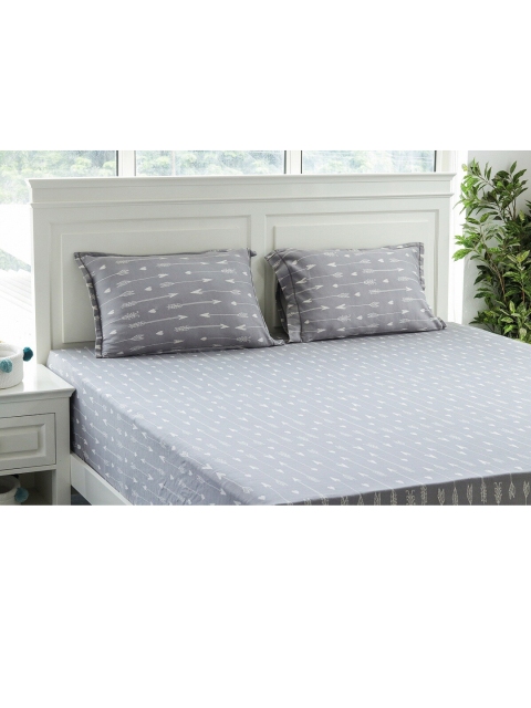 

Pluchi Grey & Off White Ethnic Motifs King Bedsheet with 2 Pillow Covers