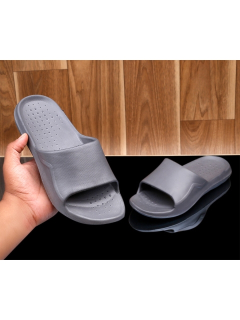 

KRAASA Men Grey Rubber Sliders
