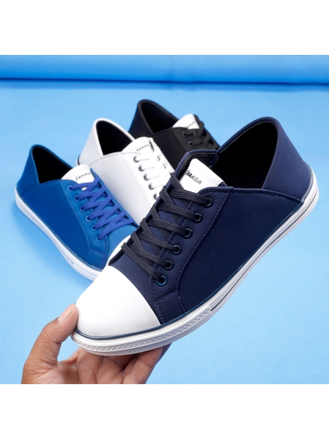 

KRAASA Men Navy Blue Colourblocked Sneakers