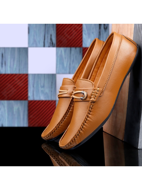 

KRAASA Men Tan Loafers