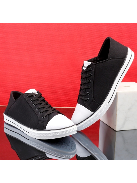 

KRAASA Men Black Colourblocked Sneakers