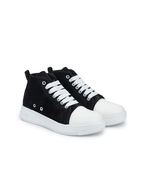 

Moonwalk Women Black Colourblocked Sneakers