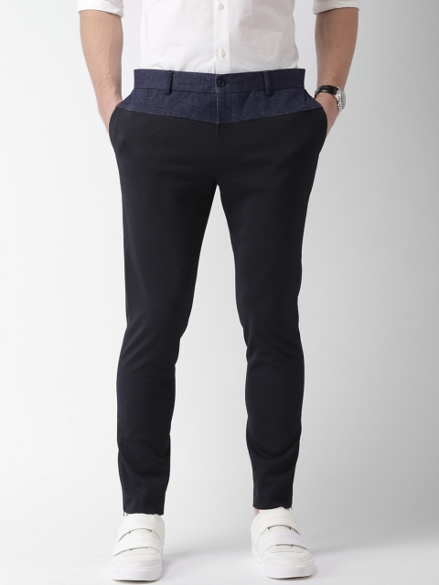 

INVICTUS Men Navy Knitted Slim Fit Patterned Regular Trousers, Navy blue