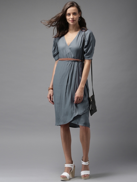 

Moda Rapido Women Grey Solid Wrap Dress