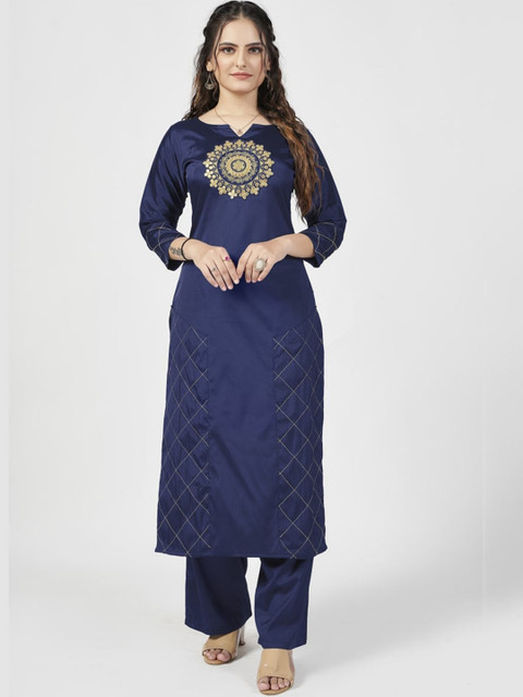 

FAVRIZ Women Blue Ethnic Motifs Embroidered Kurta with Trousers