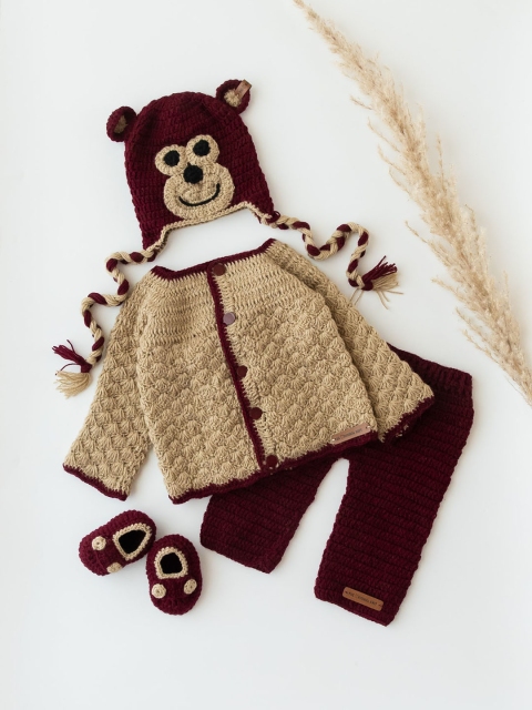 

The Original Knit Unisex Kids Brown & Beige Coat with Pyjamas