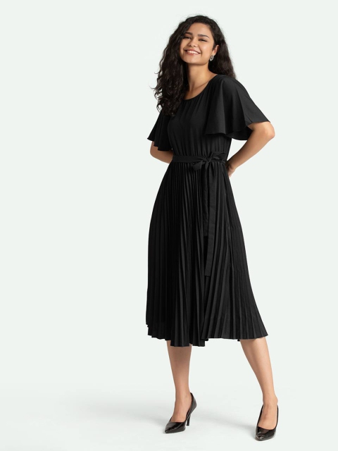 

FAVRIZ Women Black Crepe Midi Dress