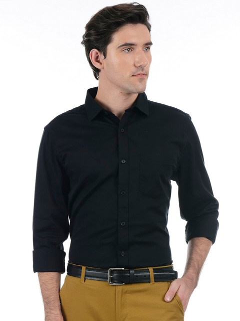 

LONDON FOG Men Navy Blue Comfort Casual Shirt