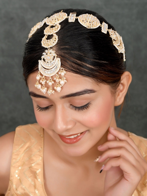 

AQUASTREET Women Gold-Plated White Kundan-Studded & Beaded Handcrafted Bridal Matha Patti